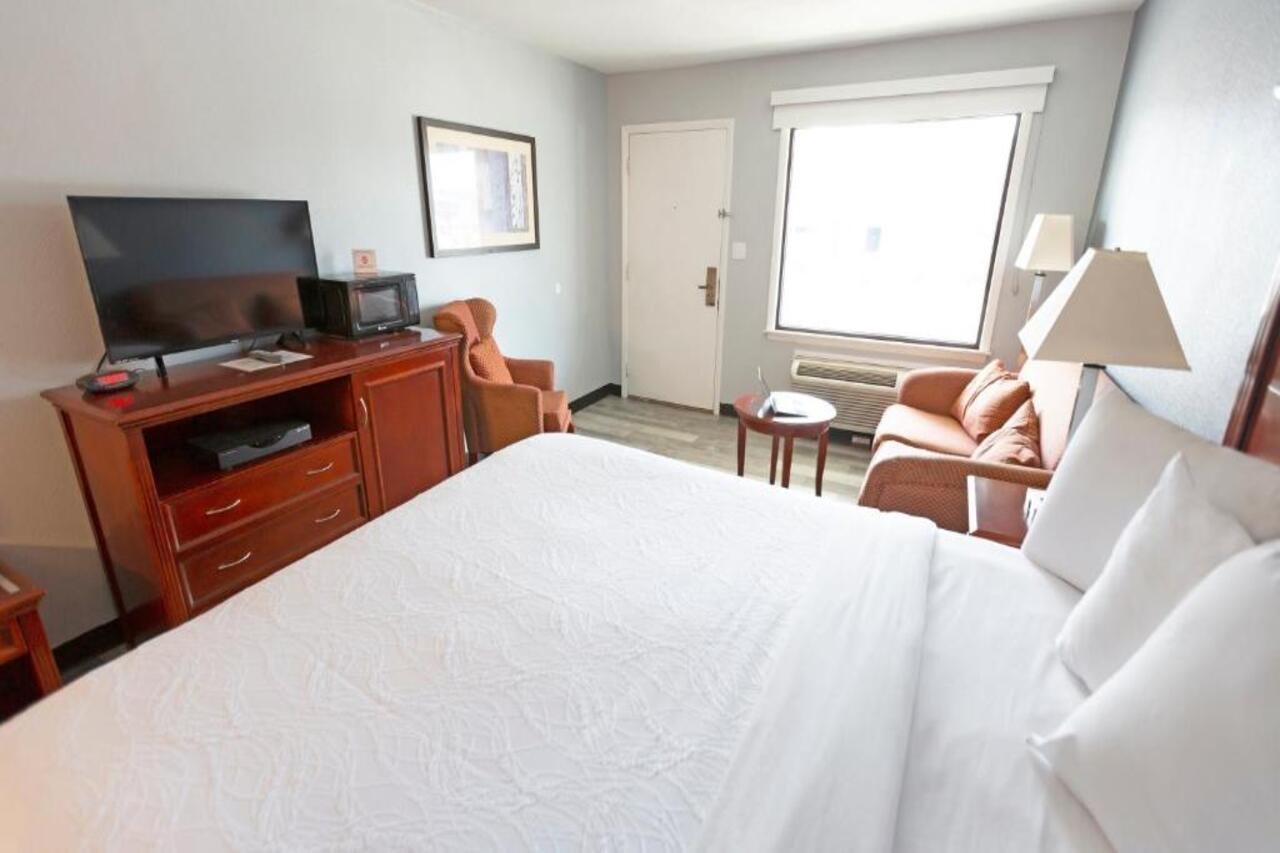 Sunrise Motel 2*