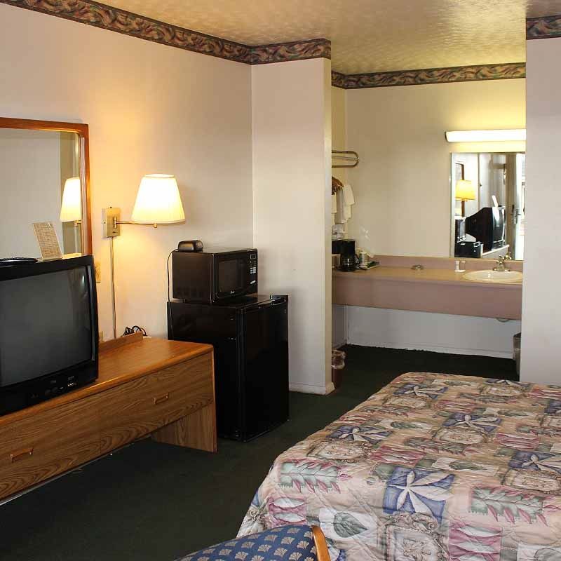 Sunrise Motel
